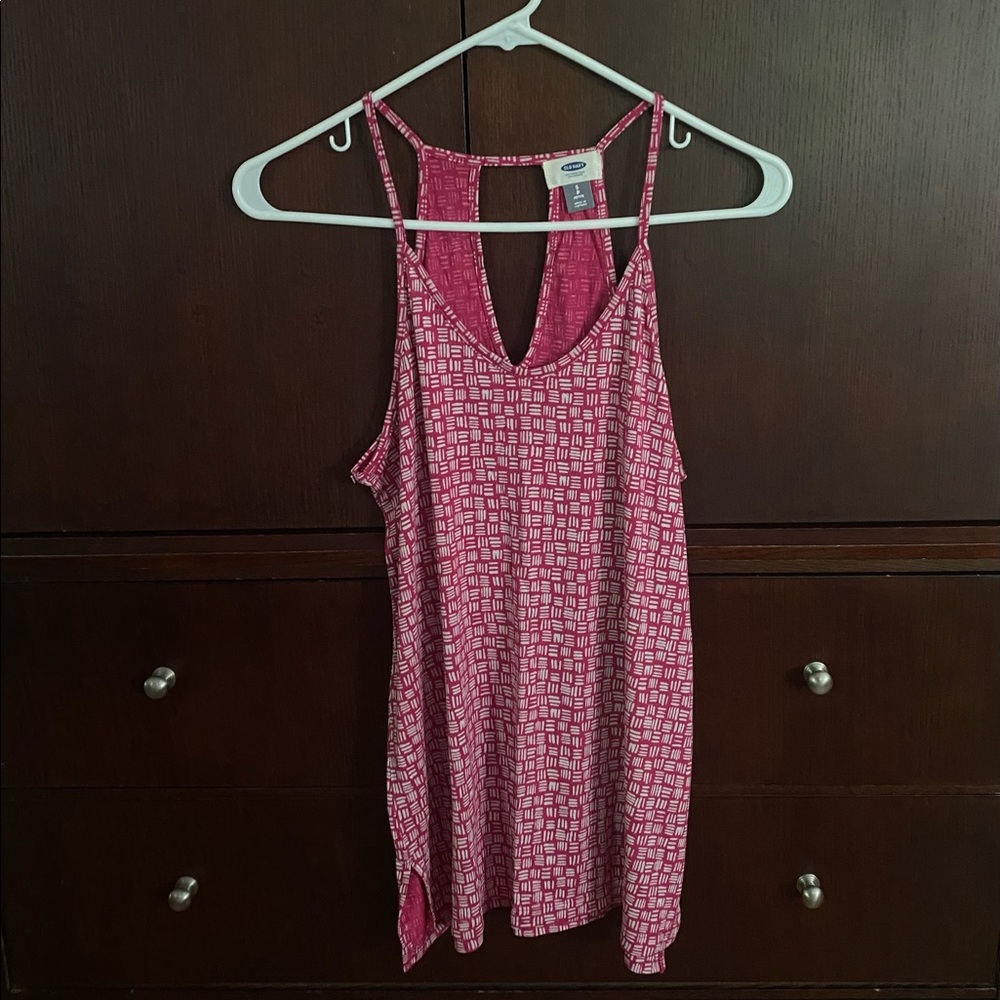 Old navy tank top